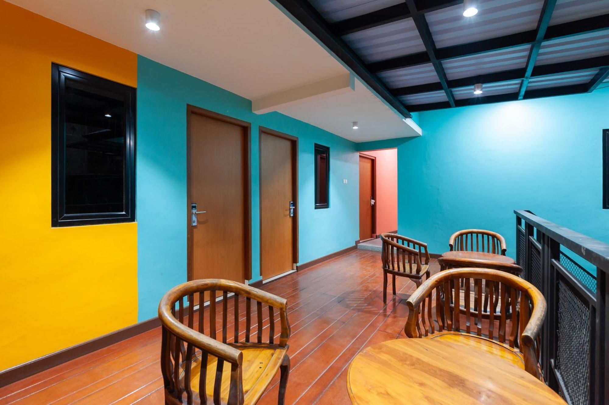 Sans Hotel Suryakencana Bogor Exterior foto